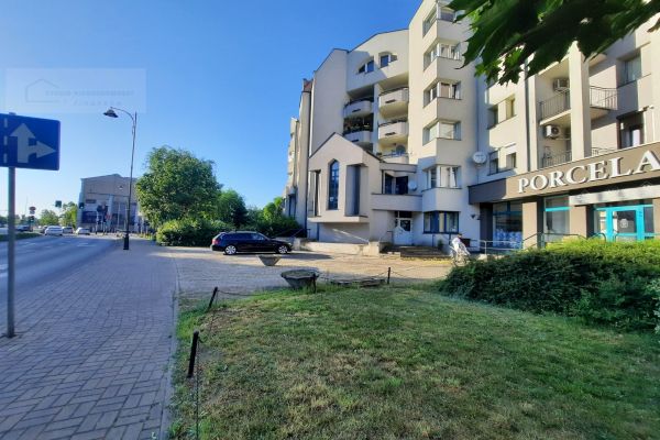 Ogromna powierzchnia w Rozkładowym lokal w centrum miasta