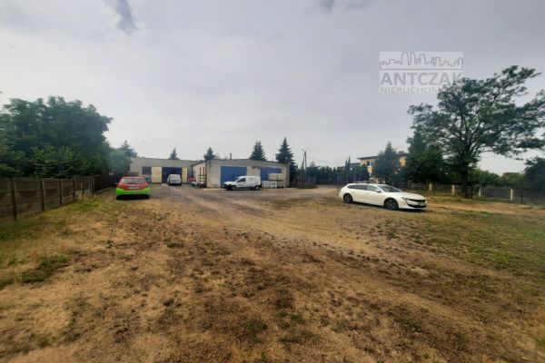 lokal użytkowy, handlowy z parkingierm i magazynem do wynajęcia, Kalisz